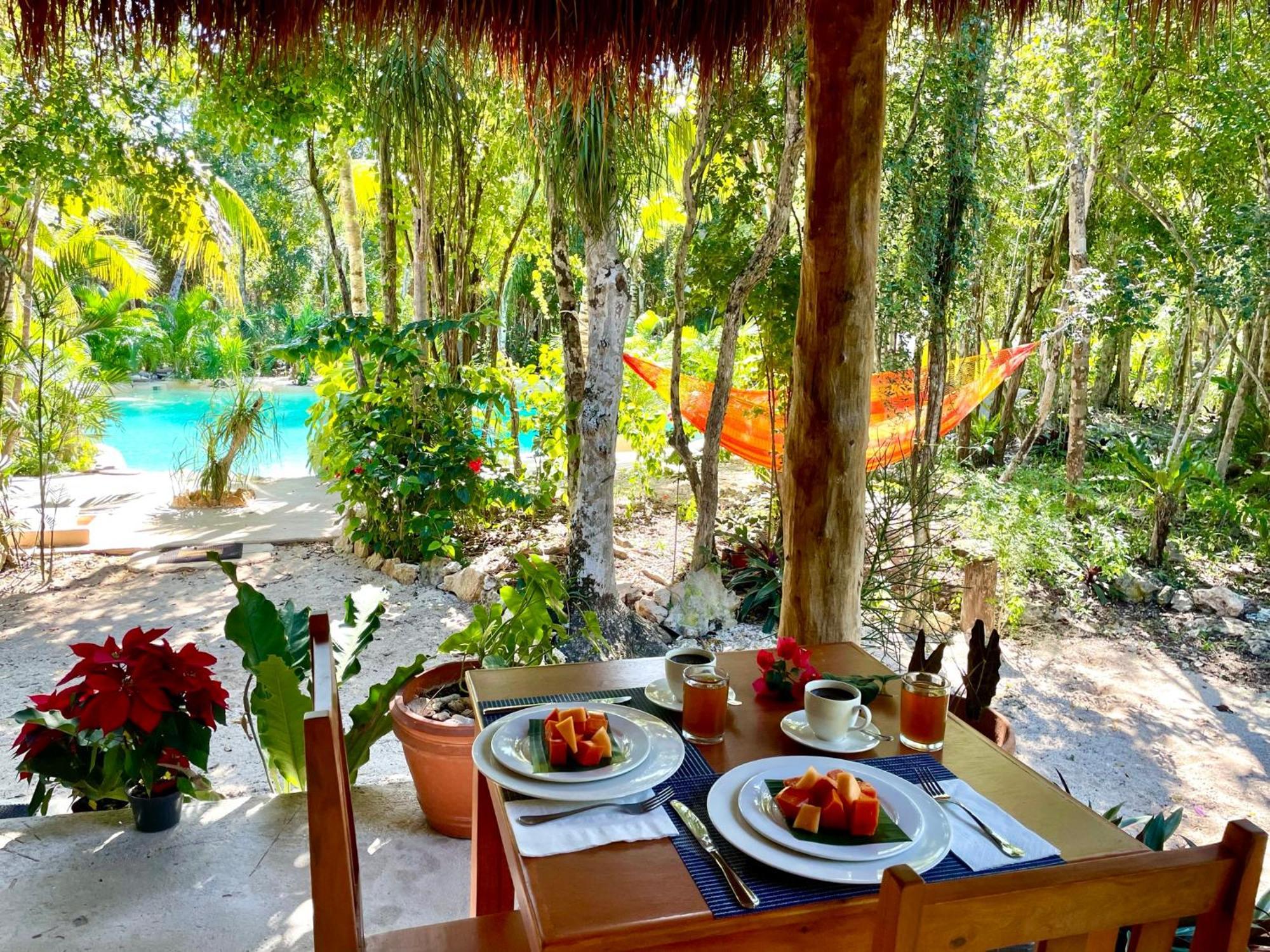 Glamping Bunga Lotus Hotel Tulum Ngoại thất bức ảnh